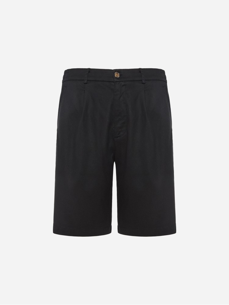 Dirty Laundry black pleated bermuda