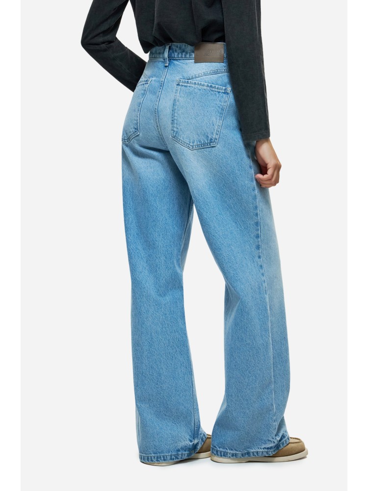 Dirty Laundry medium blue wide leg denim pant