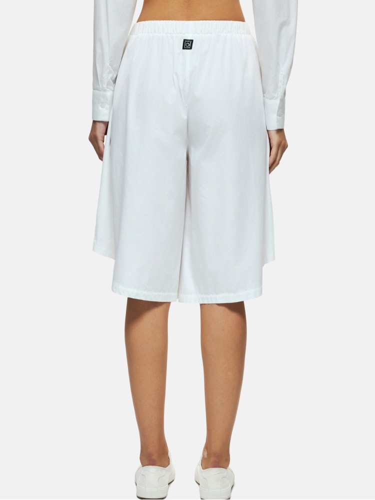 Dirty Laundry white long bermuda