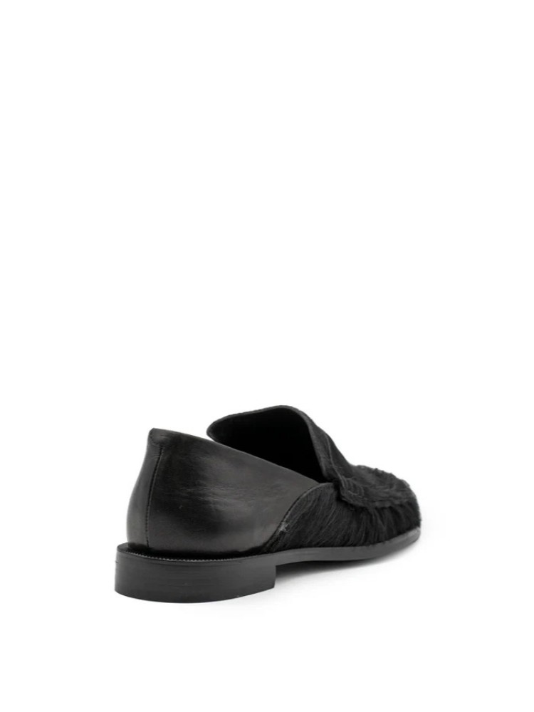 Paloma Barcelo μαύρα 100% δερμάτινα pony skin slip-on μοκασίνια