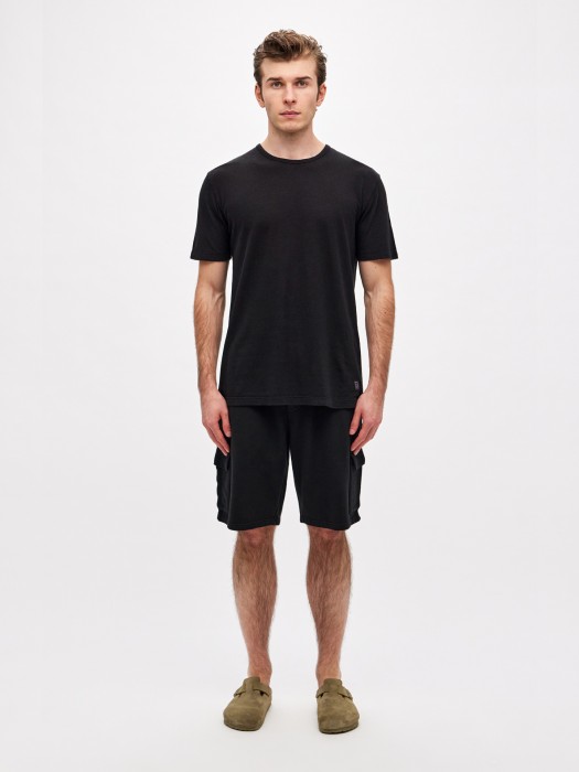 Dirty Laundry black t-shirt in loose line