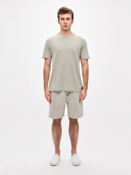 Dirty Laundry grey t-shirt in loose line