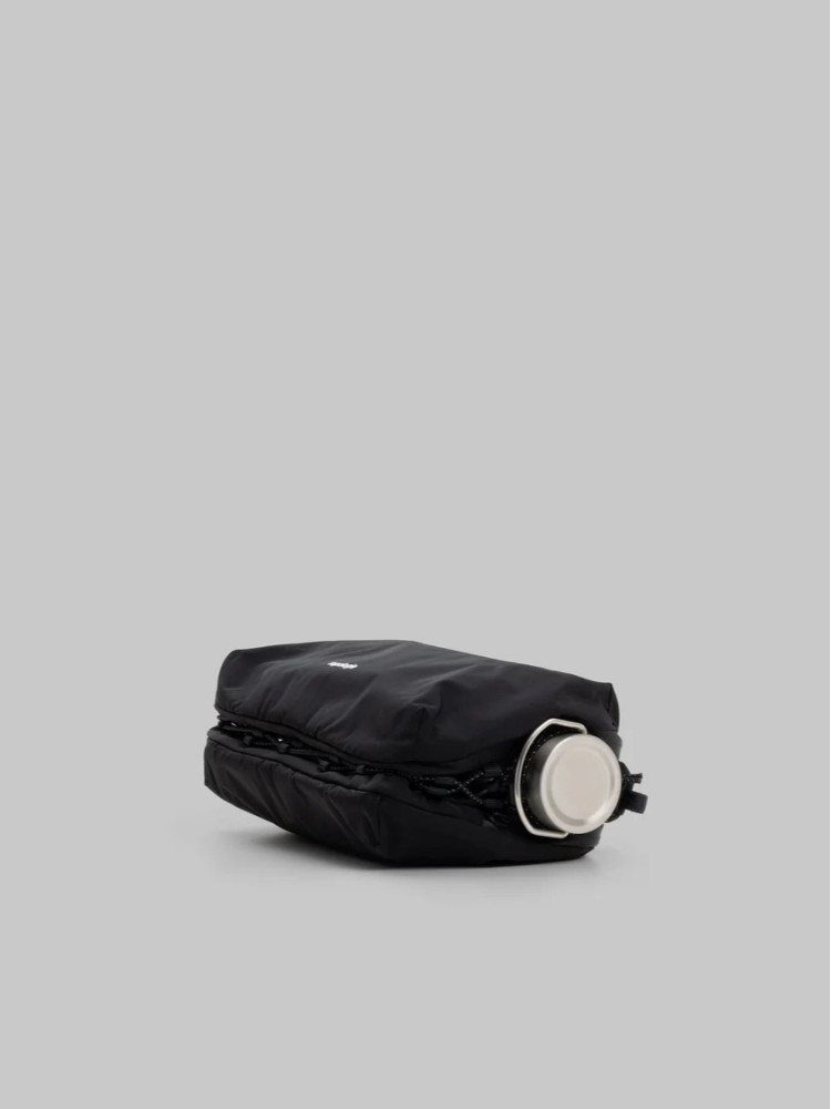 Topologie Bottle Sacoche Large Black Tech Sateen τσάντα